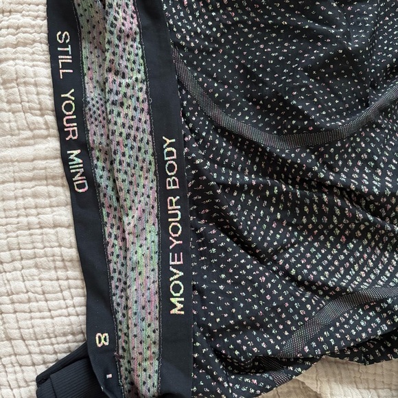 Lululemon Swiftly Tech Long Sleeve Shirt 2.0
Online Only size 8 - Picture 11 of 13